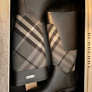 Burberry Rainboots
